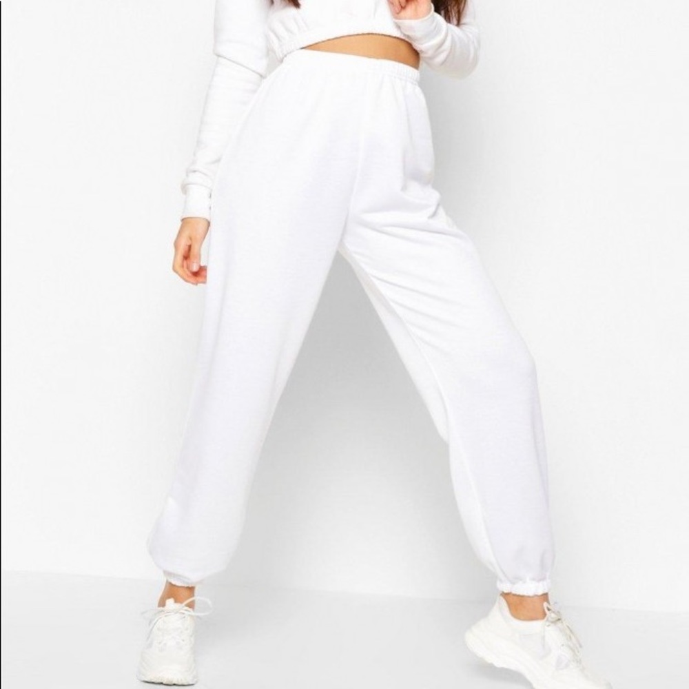 Boohoo Cuffed Jogger/Sweatpants - NWT